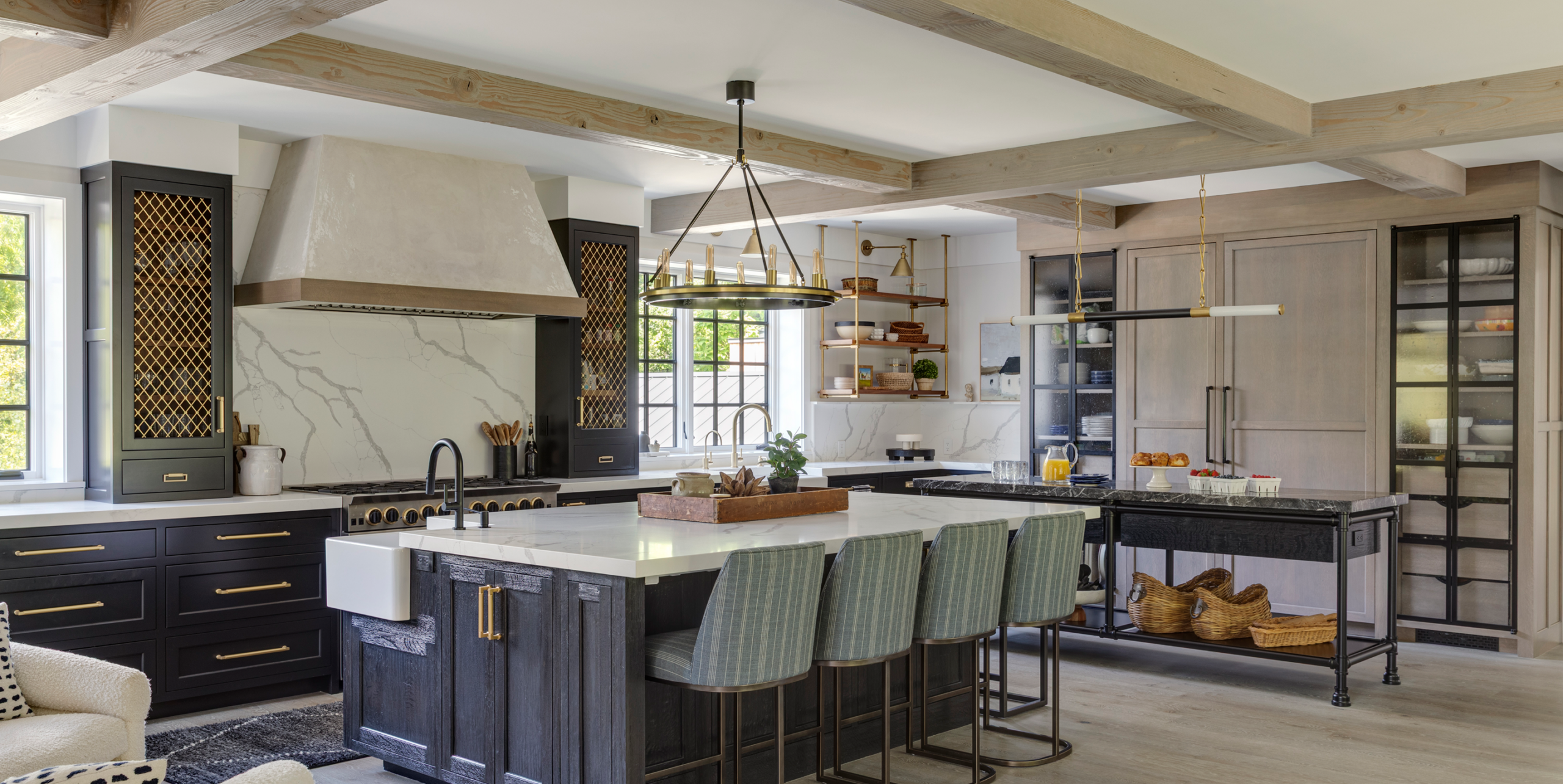 KVC suburban transitional kitchen